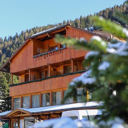 Style Hotel Grifone Madonna di Campiglio Exterior photo